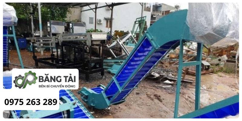Gầu tải và gầu tải nhựa là gì?